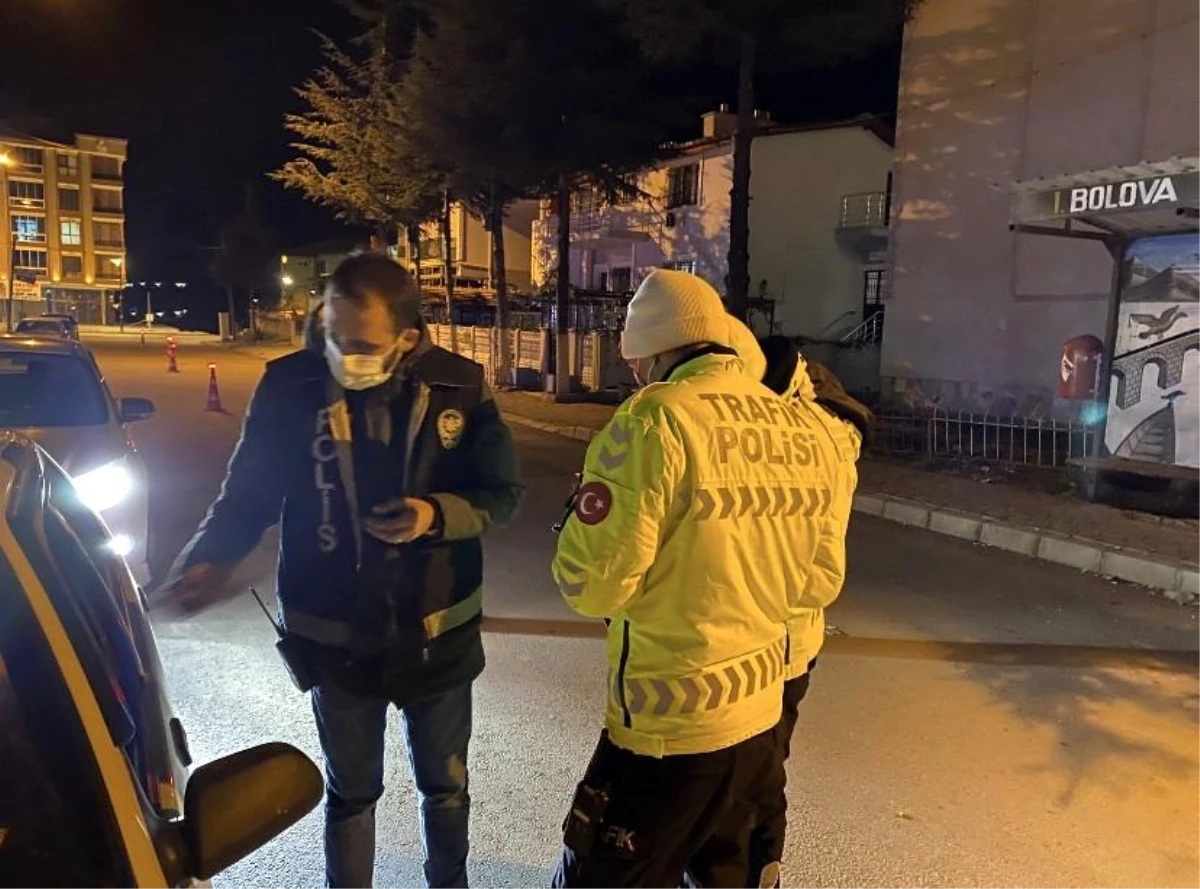 Afyon\'da polis ekipleri denetimlerde göz açtırmadı