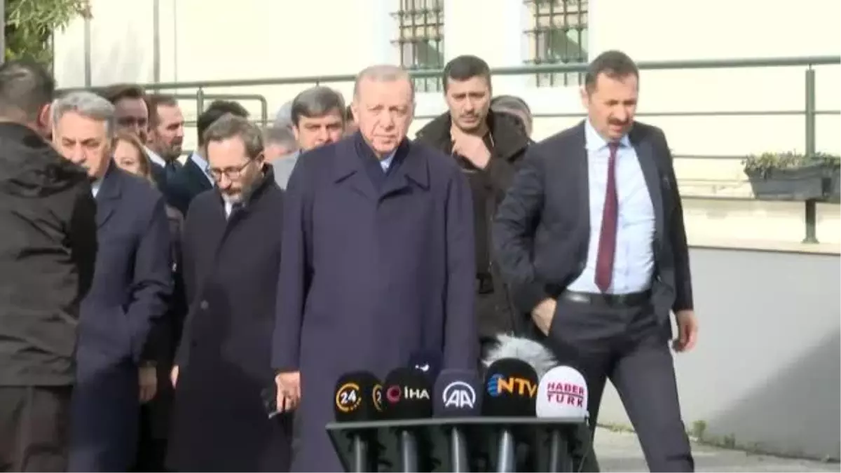 Cumhurbaşkanı Erdoğan: "(Muhalefet partileri) 14 Mayıs\'ı konuşmaya başladılar. Bu da hayırlı bir adımdır"