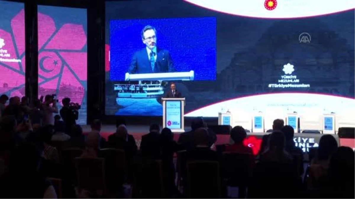 Cumhurbaşkanlığı İletişim Başkanı Altun, Türkiye Mezunları Forumu\'nda konuştu (1)
