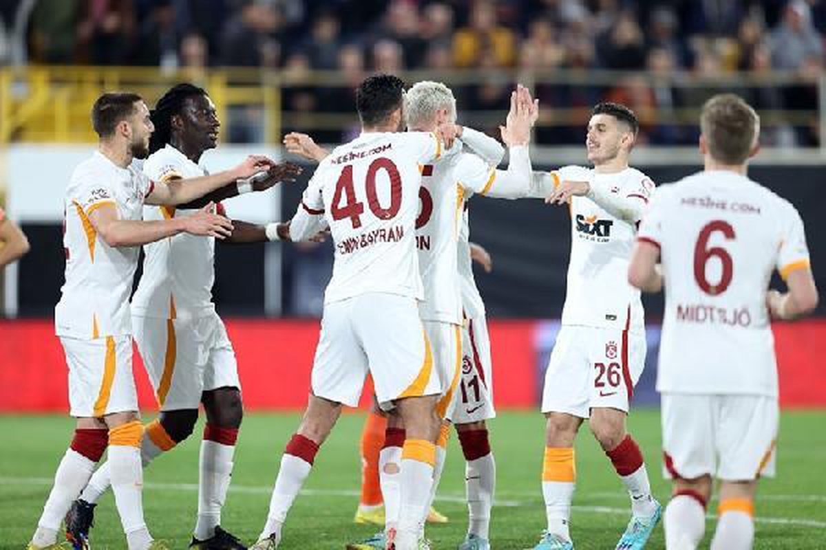 Galatasaray\'ın konuğu Antalyaspor