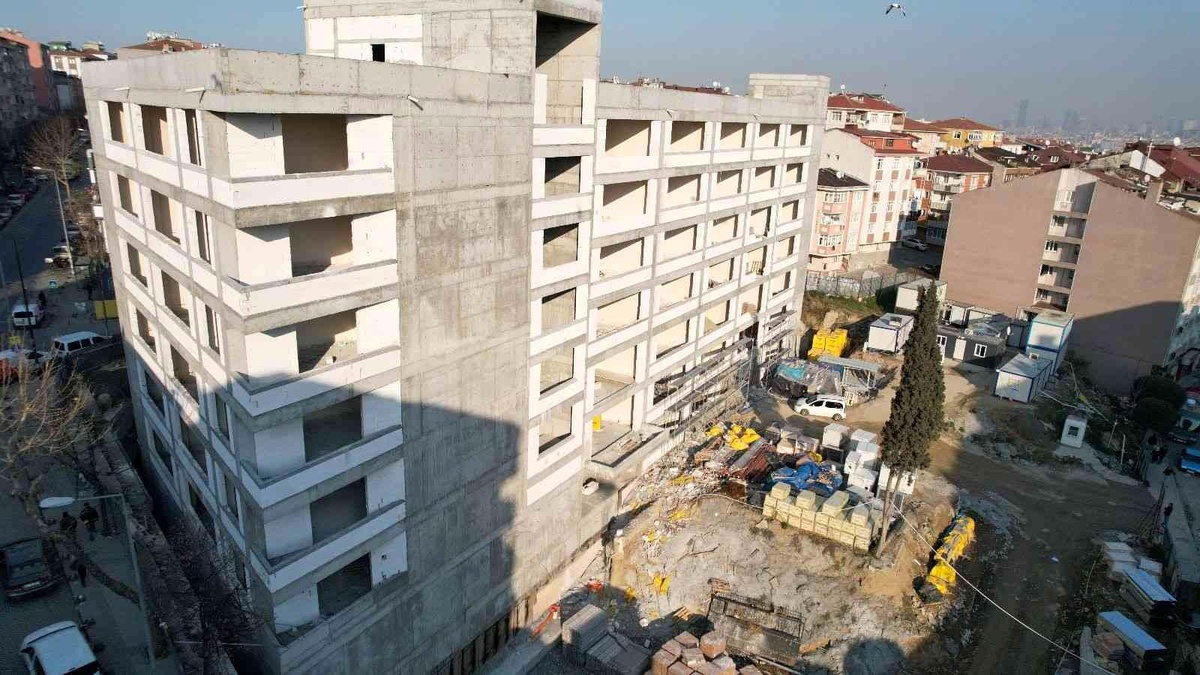 Gaziosmanpaşa Anadolu İmam Hatip Lisesi\'nde çalışmalar hızla sürüyor