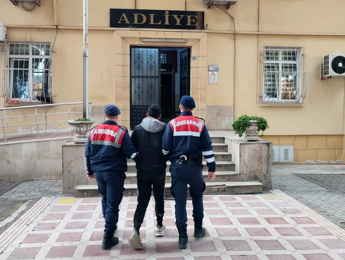 Jandarma Germencik\'teki hırsızlığı aydınlattı