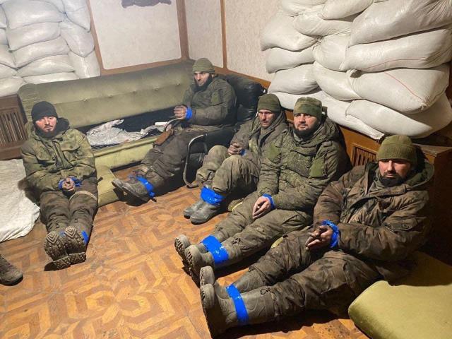 Kadirov'un askerleri esir düştü