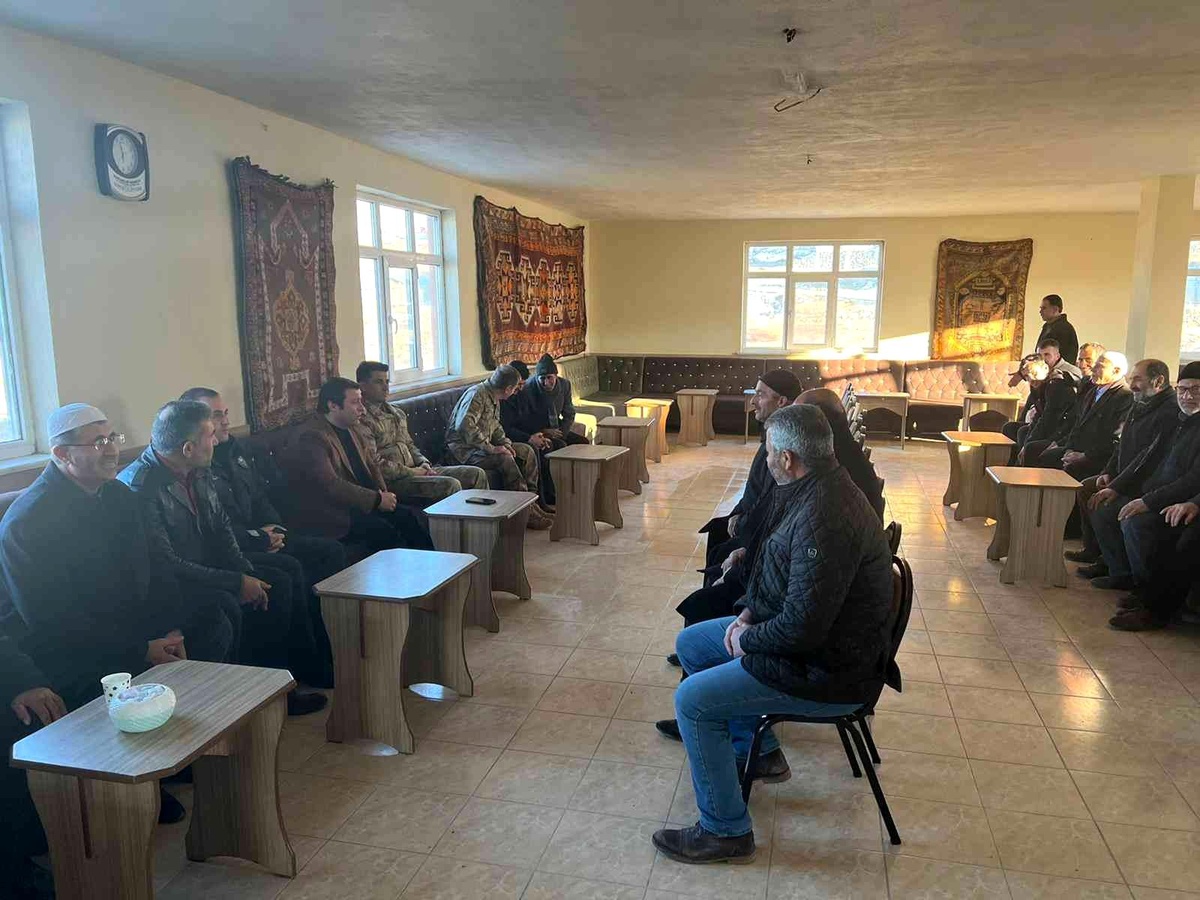 Kaymakam Ocak, köy ziyaretlerini sürdürüyor