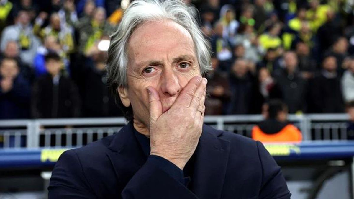 Süper Lig ekibine gönderme yapan Jorge Jesus'u resmi hesaptan tiye aldılar: Dedeye sahip çıkalım