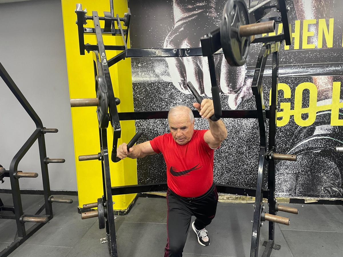 Lübnanlı 78 yaşındaki vücut geliştirme sporcusu "yaşlılığa" meydan okuyor