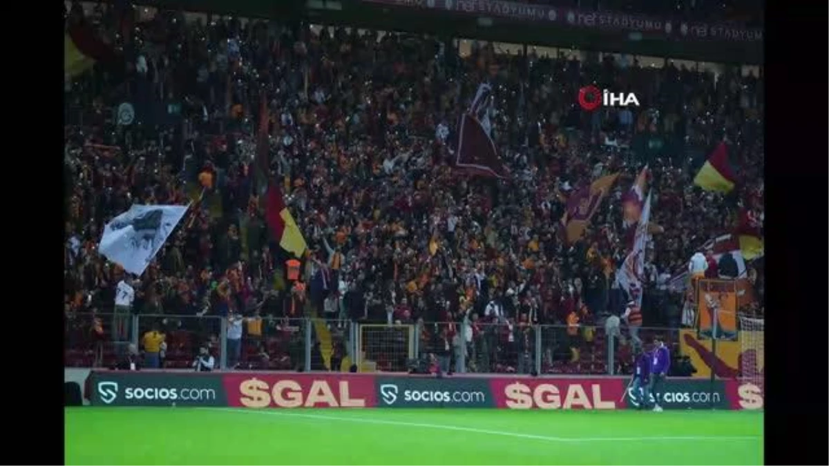 Spor Toto Süper Lig: Galatasaray: 0 Antalyaspor: 0 (İlk yarı)