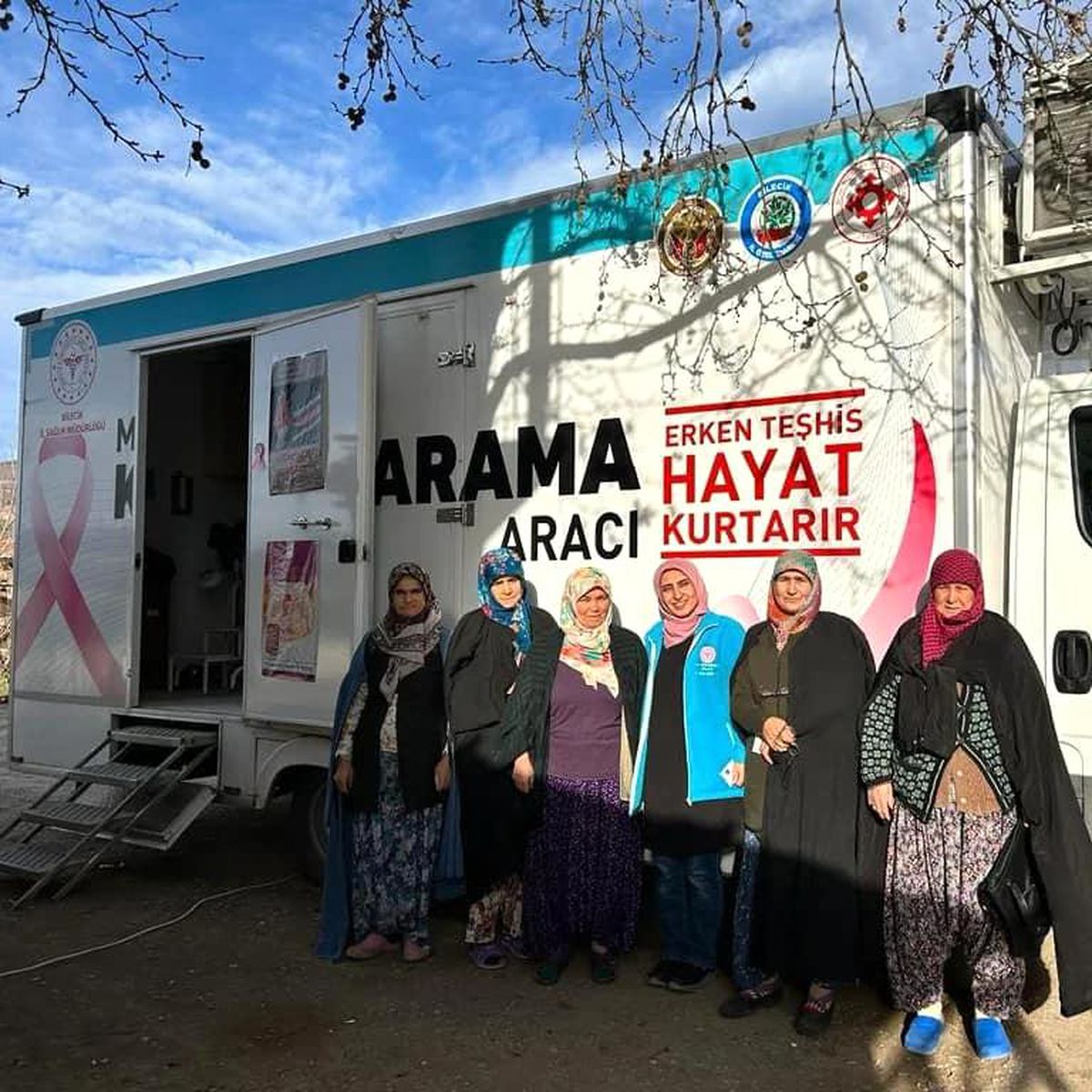 Yeşilçimen köyüne \'Mobil Kanser Tarama Aracı\' gönderildi