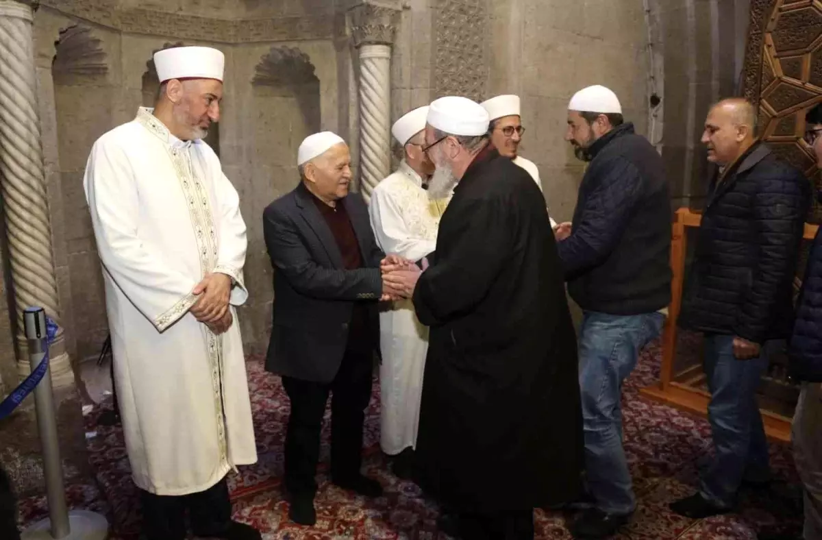 Büyükşehir Belediye Başkanı Büyükkılıç'tan İsveç'teki provokasyona tepki