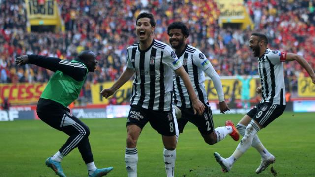 Son Dakika: Beşiktaş, Kayserispor'u deplasmanda 2-0'lık skorla mağlup etti