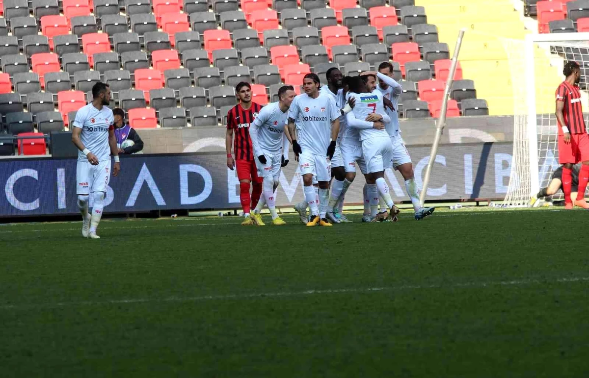 Spor Toto Süper Lig: Gaziantep FK: 1 DG Sivasspor: 2 (Maç sonucu)