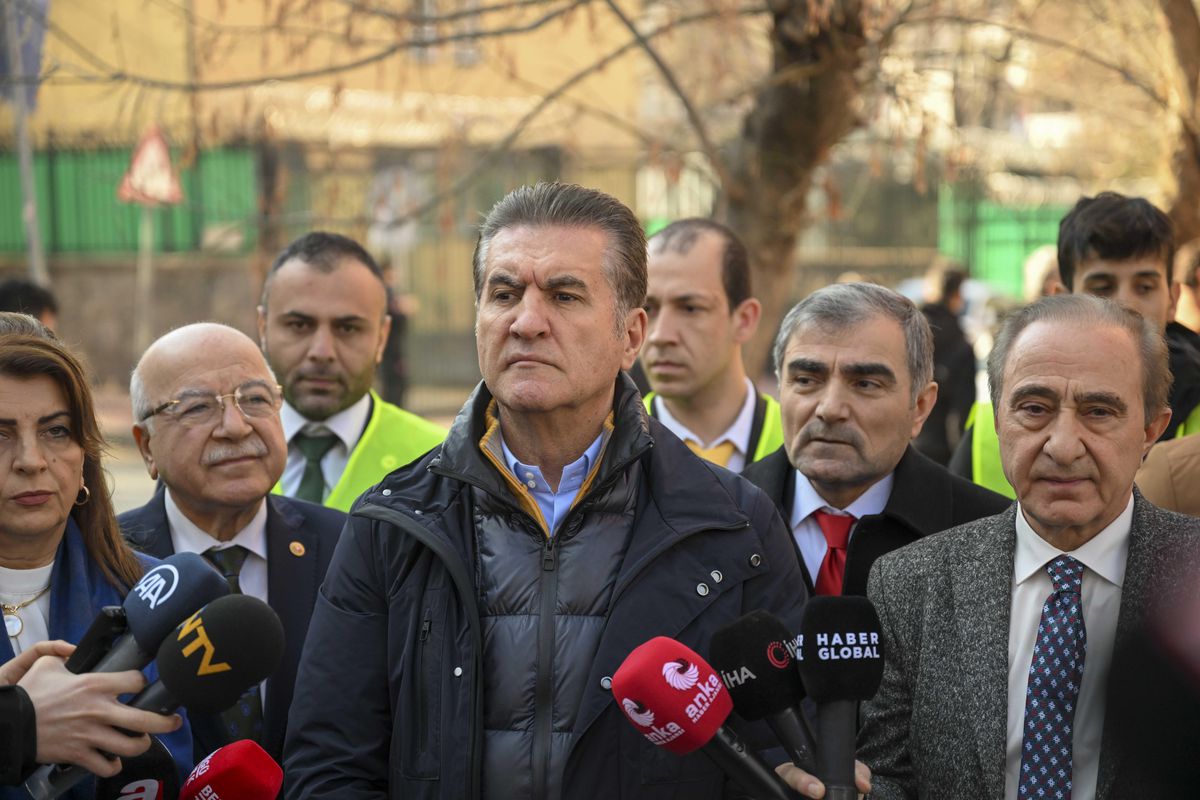 TDP Genel Başkanı Sarıgül'den İsveç'te Kur'an-ı Kerim yakılmasına tepki Açıklaması