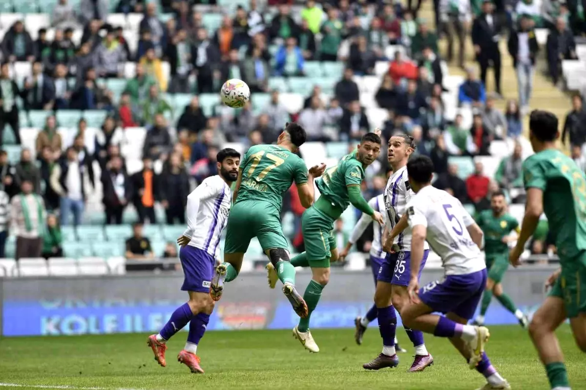 TFF 2. Lig: Bursaspor: 1 Afyonspor: 1