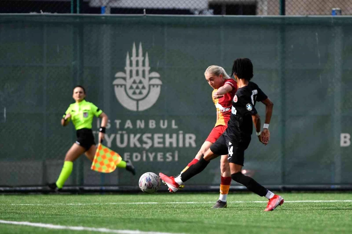 Turkcell Kadın Futbol Süper Ligi: Ataşehir Belediyespor: 0 Galatasaray: 9