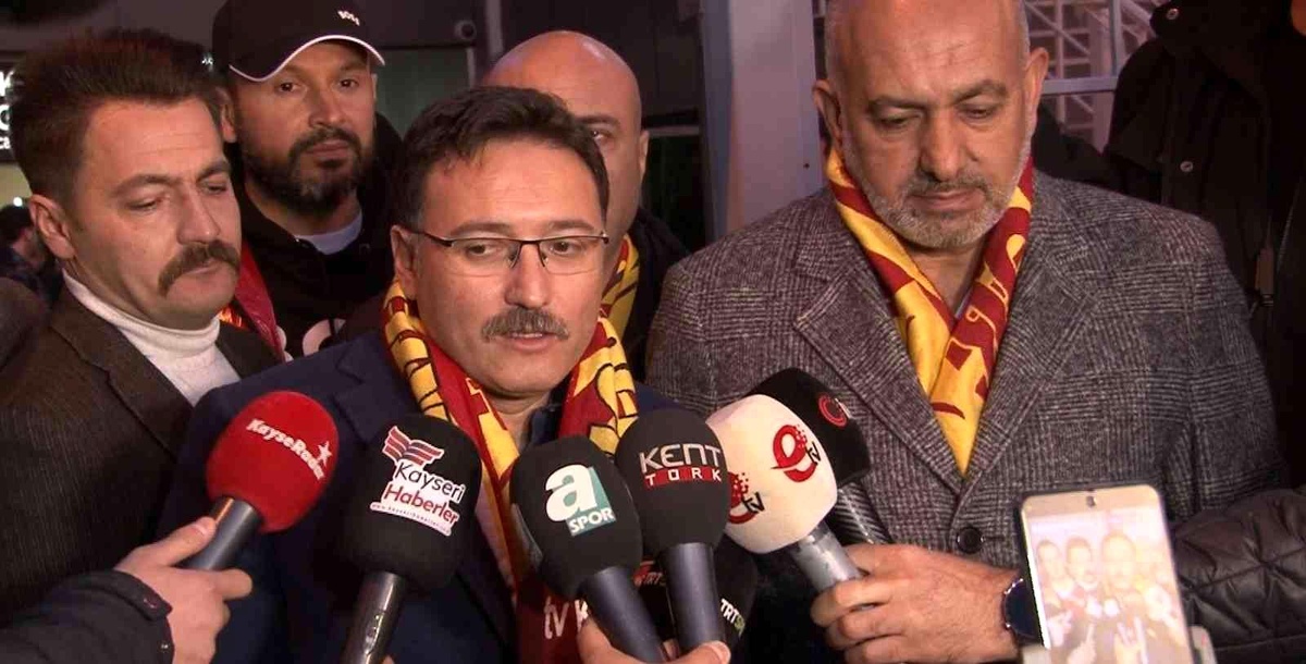 Vali Çiçek: "Kayserispor önümüzdeki günlerde bizi mutlu etmeye devam edecek"