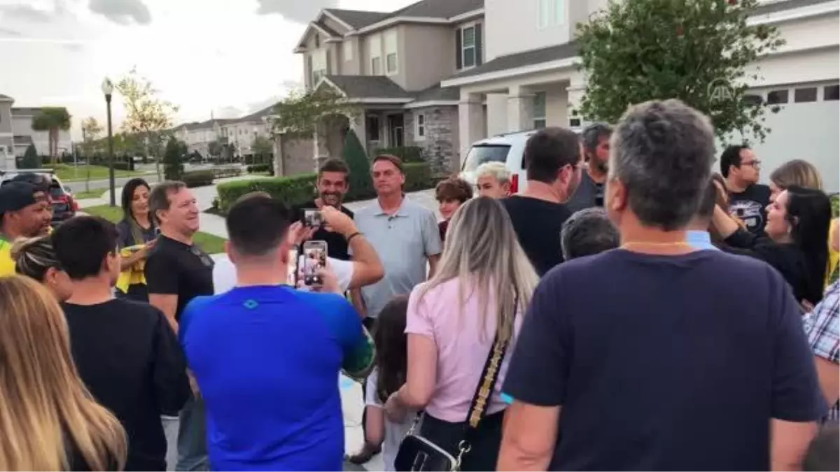 ABD'ye sığınan eski Brezilya Devlet Başkanı Bolsonaro'ya taraftarlarından moral ziyareti