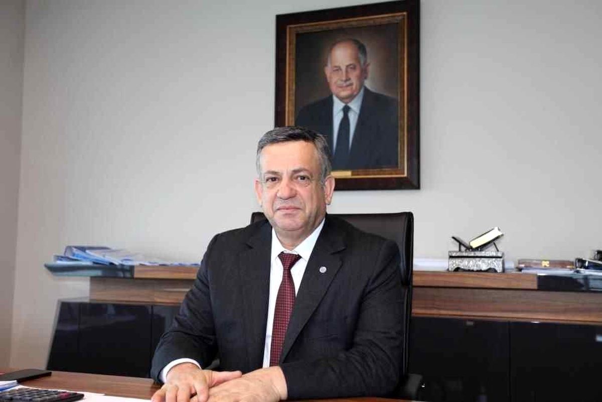 Ali Erdemoğlu\'ndan Besni Devlet Hastanesine malzeme desteği