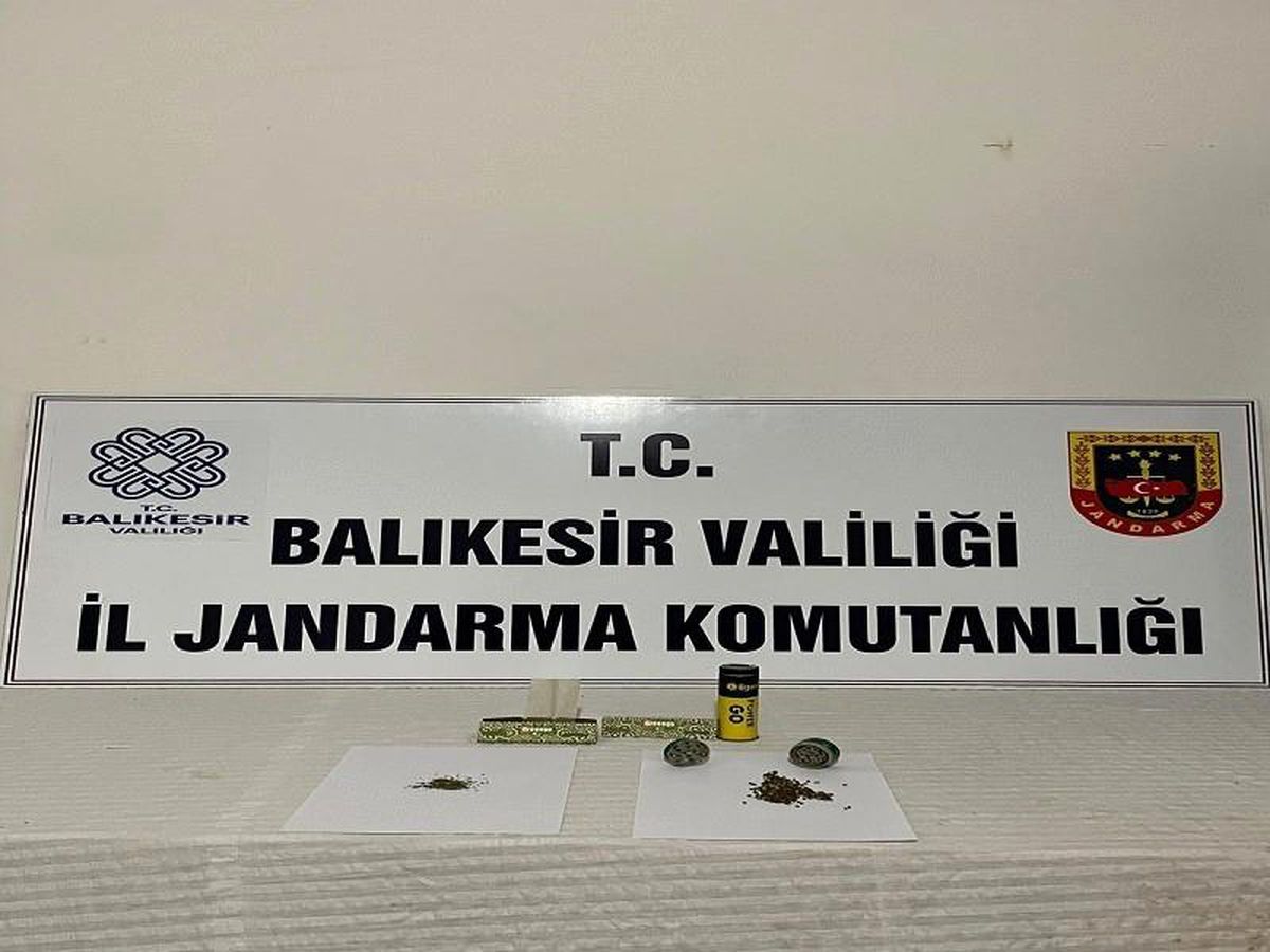 Balıkesir\'de jandarmadan 39 şahsa operasyon