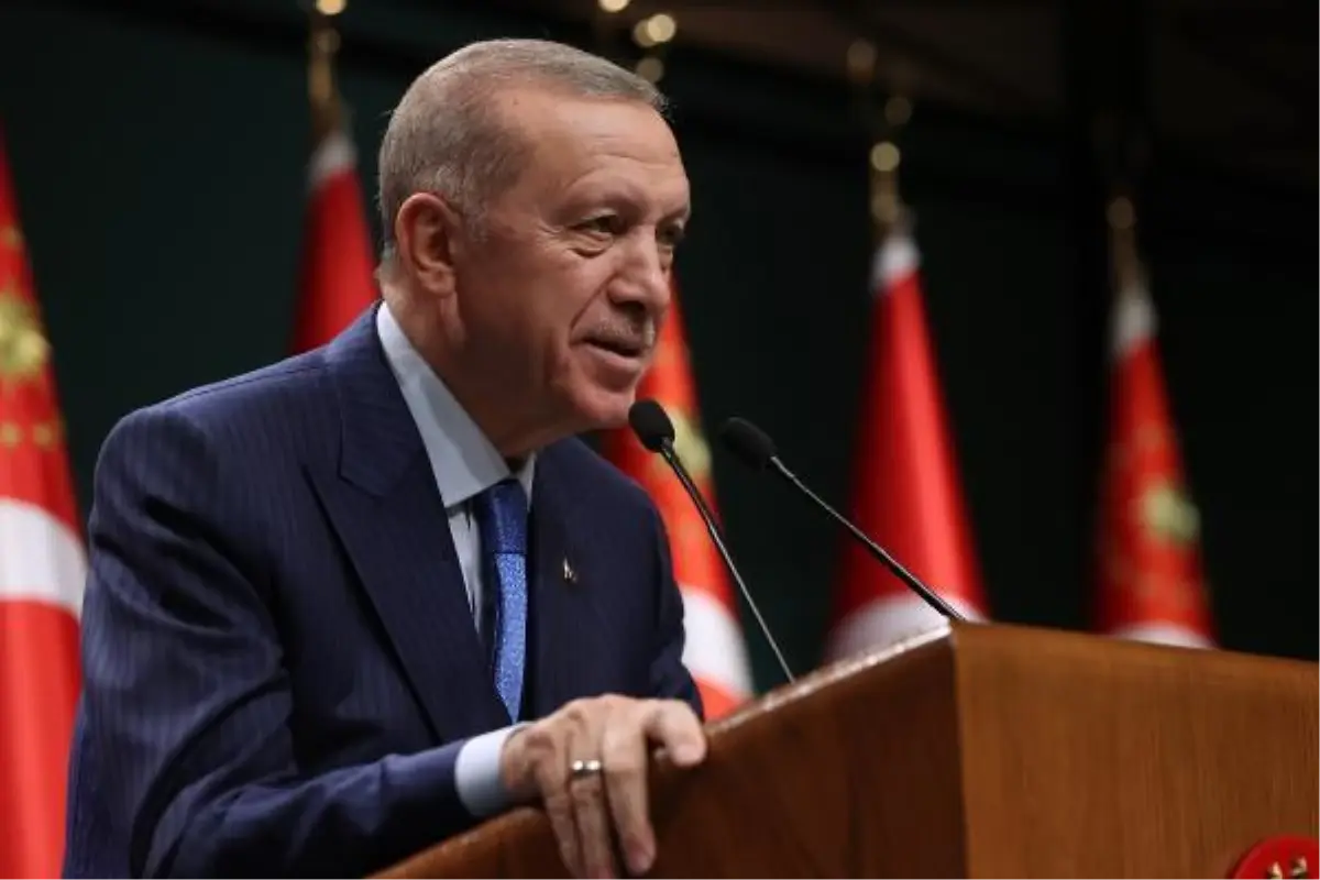 Cumhurbaşkanı Erdoğan: 'Geçmişte kendi krizleri içinde boğulup kalan Türkiye'den, küresel krizleri fırsata dönüştürebilen Türkiye günlerine geldik'