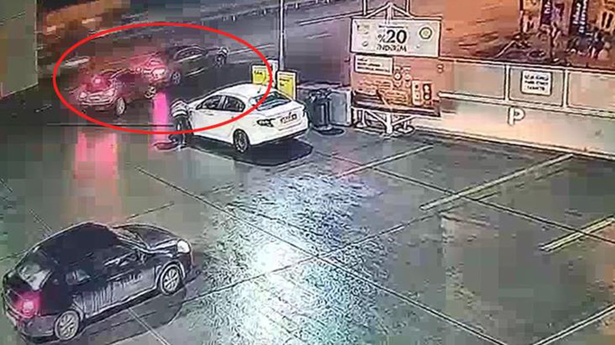 Deneyimli dedektifler bile şaşkın! 93 suç kaydı, 34 aranması bulunan hırsız son girişiminde yakayı ele verdi