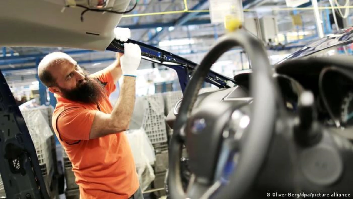 Ford Avrupa\'da binlerce çalışanının işine son verecek