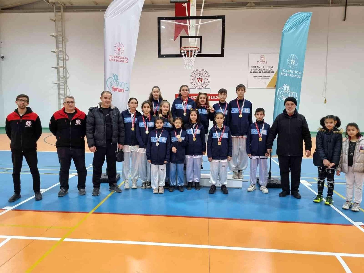 Gösteriyi şampiyonluk için yaptılar