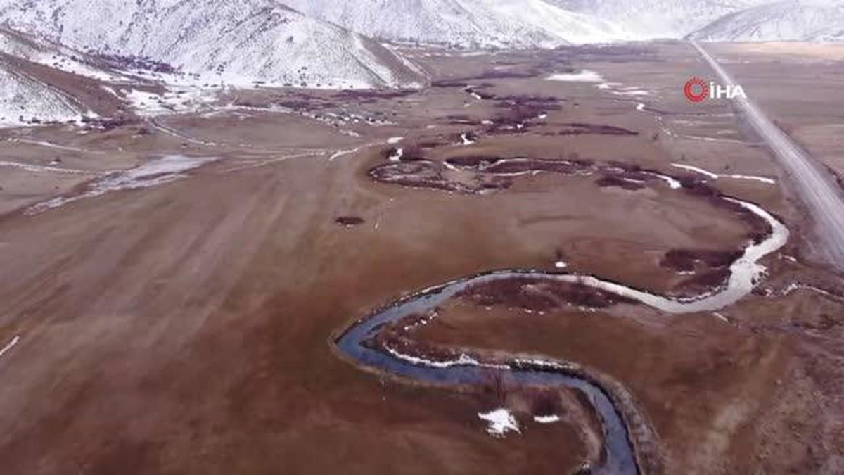 Güzeldere mendereslerinde tehlike çanları çalıyor