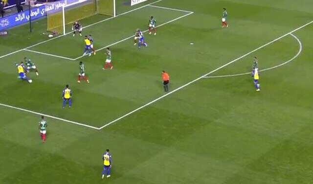 Sen ne yaptın Ronaldo! Suudi Arabistan'daki ilk maçında tribünleri deliye döndürdü