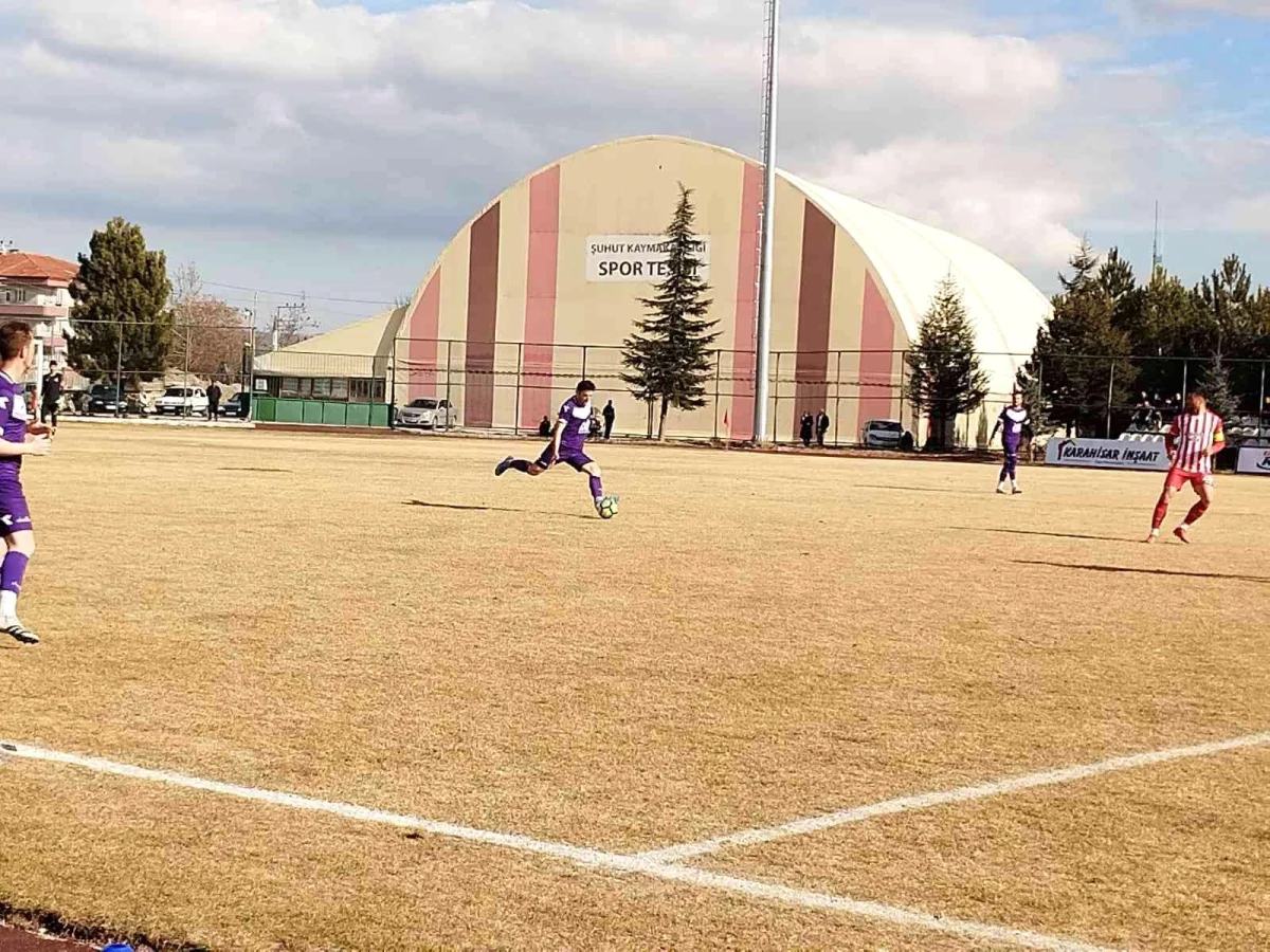 Şuhut Belediye Hisarspor Emirdağ Spor engeline takıldı