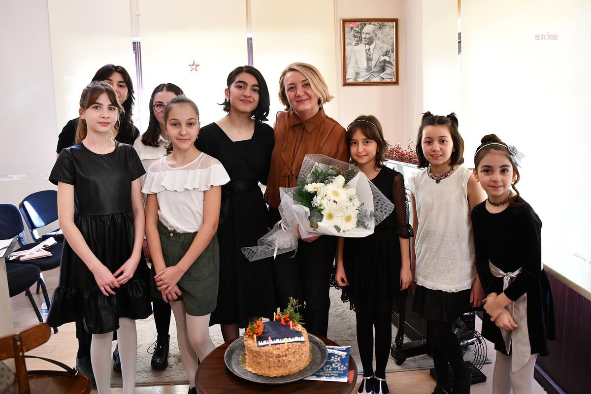 Tepebaşılı Piyano Öğrencileri Performanslarıyla Beğeni Topladı