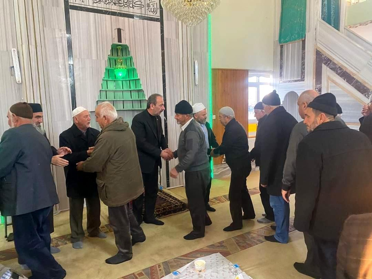 Tomarza\'da Vatandaşlar Sabah Namazında Buluştu