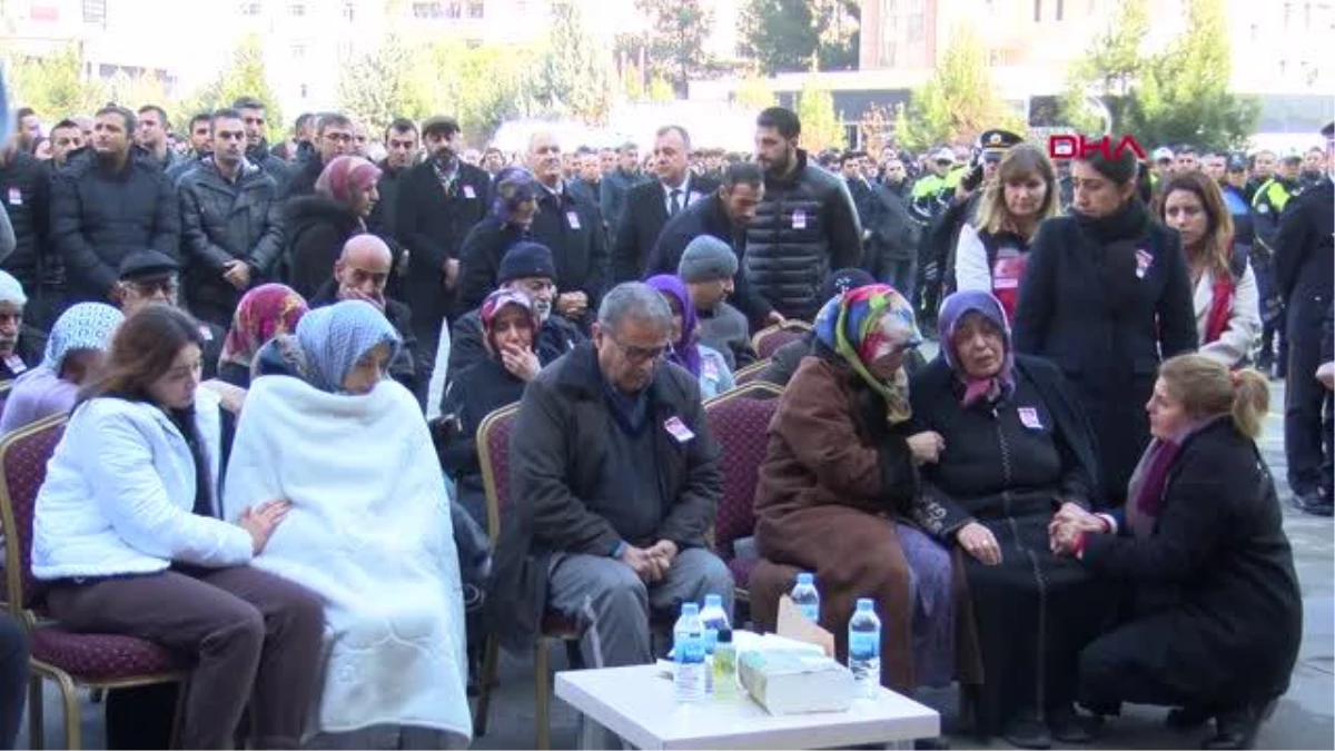 DİYARBAKIR\'DA, KAZADA HAYATINI KAYBEDEN POLİS MEMURU TÖRENLE MEMLEKETİNE UĞURLANDI