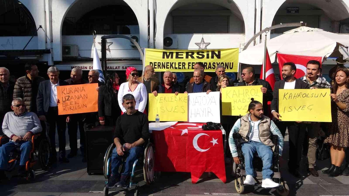 Kur\'an-ı Kerim yakılmasına Mersin\'den tepki: "Tarih İsveç\'i her daim Türkiye\'ye mecbur kılmıştır"