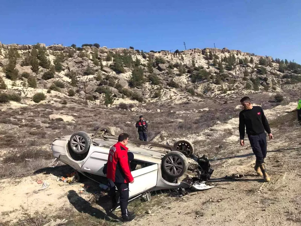 Mersin\'de trafik kazası: 2 yaralı