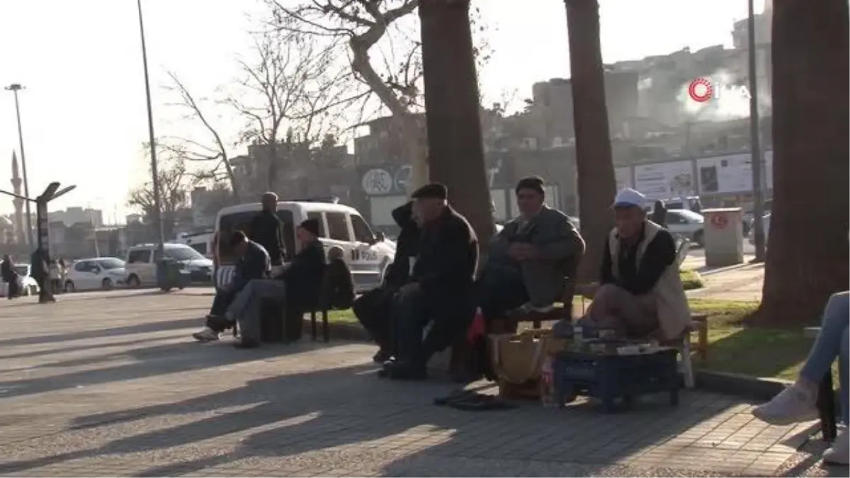 Vatandaşlar yazdan kalma günlerin tadını çıkartıyor