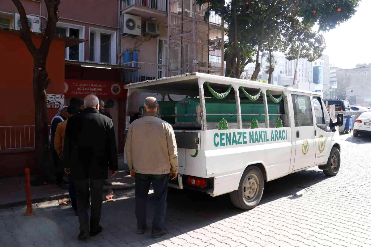 Adana\'da kan davasına kurban giden gencin cenazesi teslim alındı