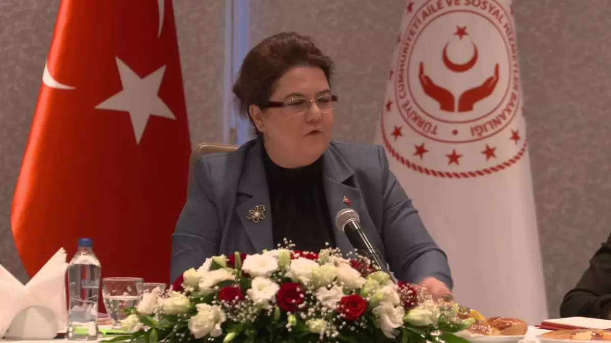 Aile Bakanı Derya Yanık\'tan H.K.G. Açıklaması: "Bizim Bu Süreçte Yapacağımız Tek Şey O Arkadaşın Gizliliğini ve Can Güvenliğini Sağlamaktır"