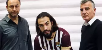 Bandırmaspor Aksel Aktaş'ı kadrosuna kattı