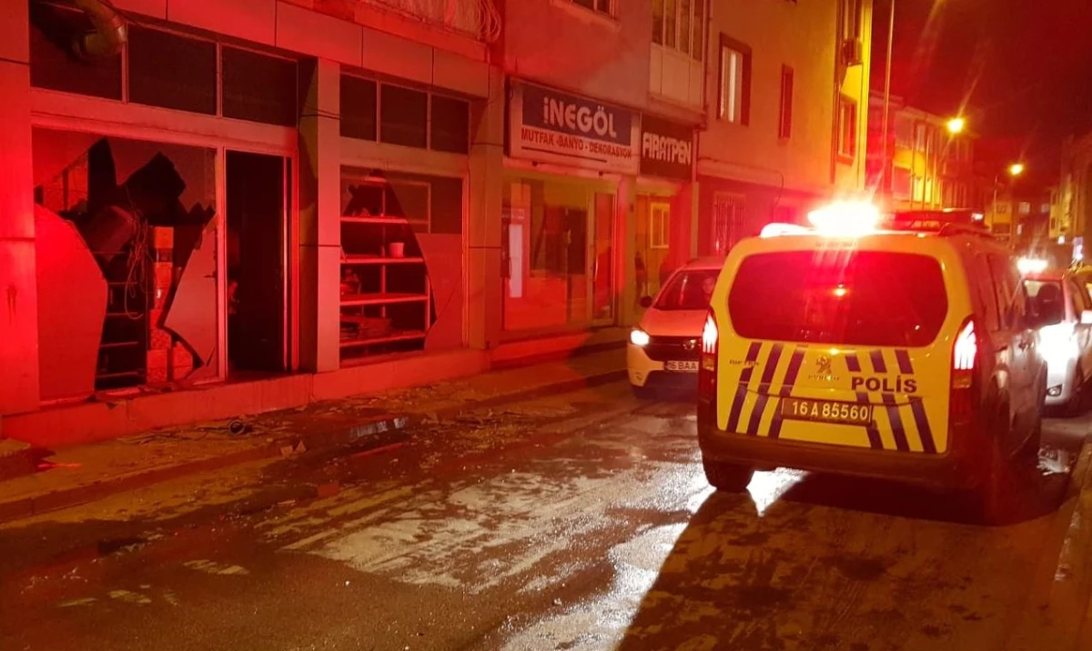 Bursa\'da tatlı imalathanesindeki patlamada 1 kişi yaralandı