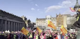 EDİNBURGH - İskoçya'da öğretmenler greve devam ediyor