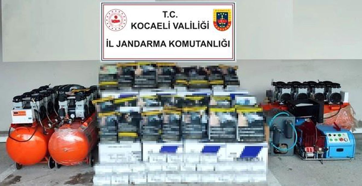 Kocaeli\'de 98 bin makaron ele geçirildi