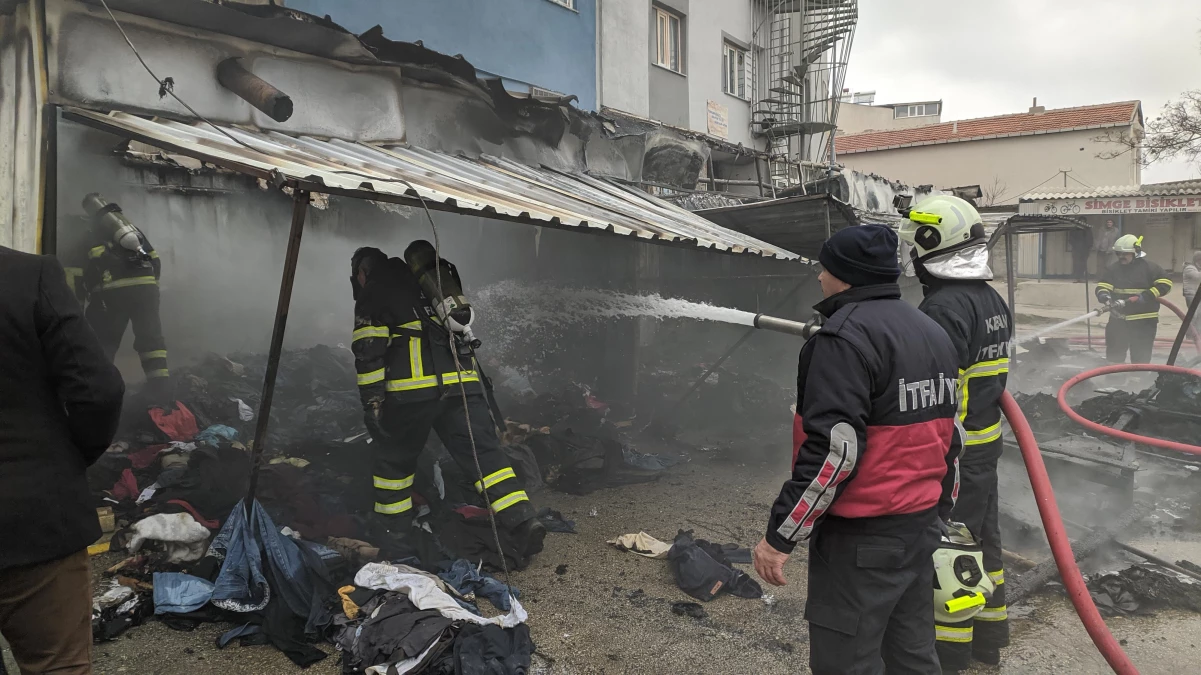 Edirne\'de yangında mahsur kalan köpeği itfaiye ekipleri kurtardı
