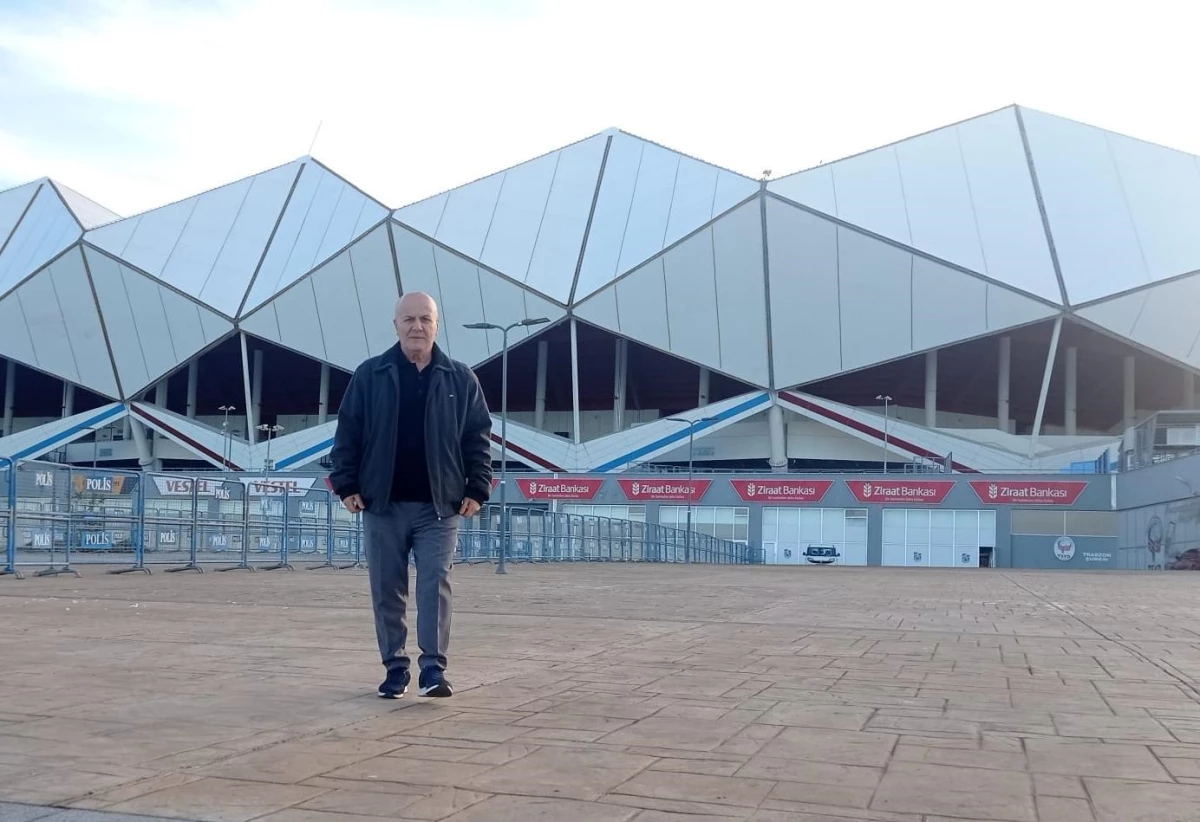 Eski Trabzonspor Teknik Direktörü Tekelioğlu\'ndan altyapı açıklaması Açıklaması