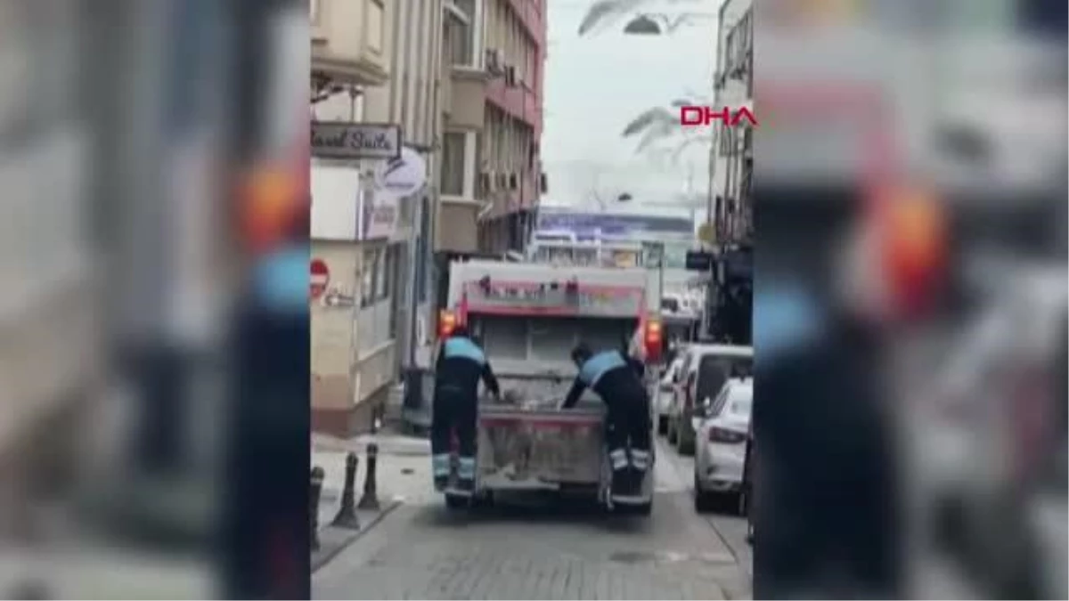 Kadıköy\'de martıların çöp kamyonuna yemek akını