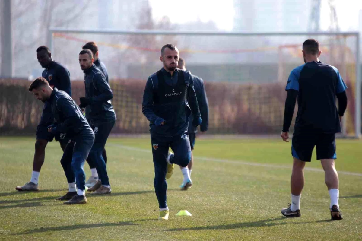 Miguel Cardoso: "İstanbulspor maçından 3 puan almak istiyoruz"