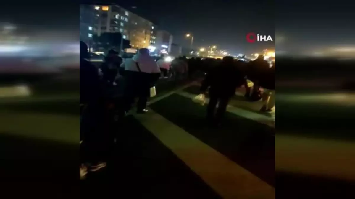 Avcılar\'da metrobüs arıza yapınca yolcular mağdur oldu