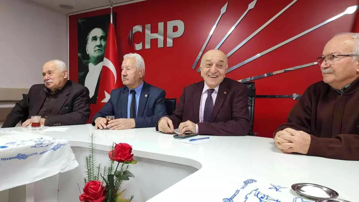 CHP Karabük İl Başkanı gazetecilerle bir araya geldi