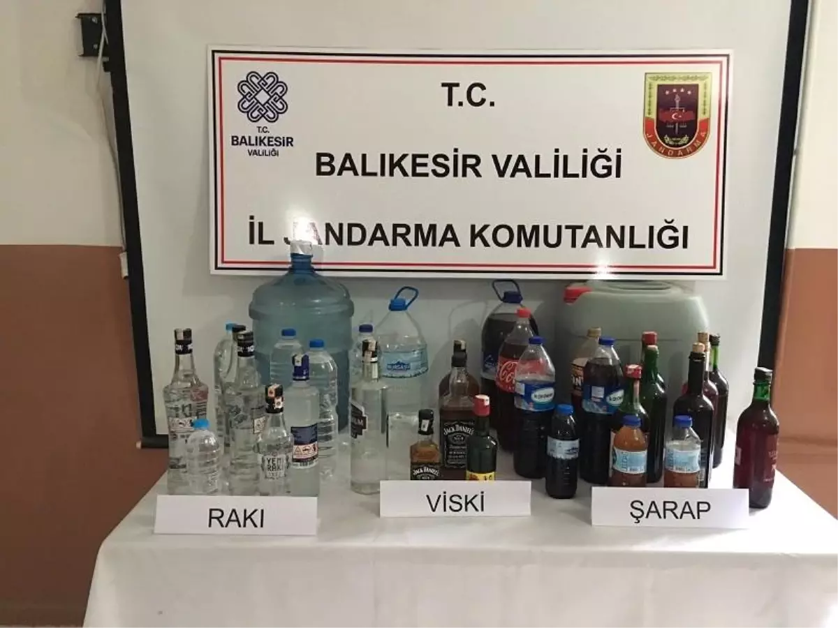 Erdek\'te sahte ve kaçak içki operasyonu