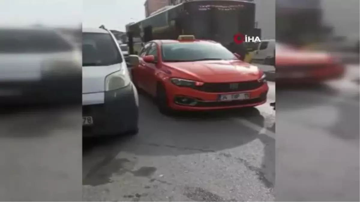 Hatalı park nedeniyle trafik durdu, araçlar dakikalarca bekledi