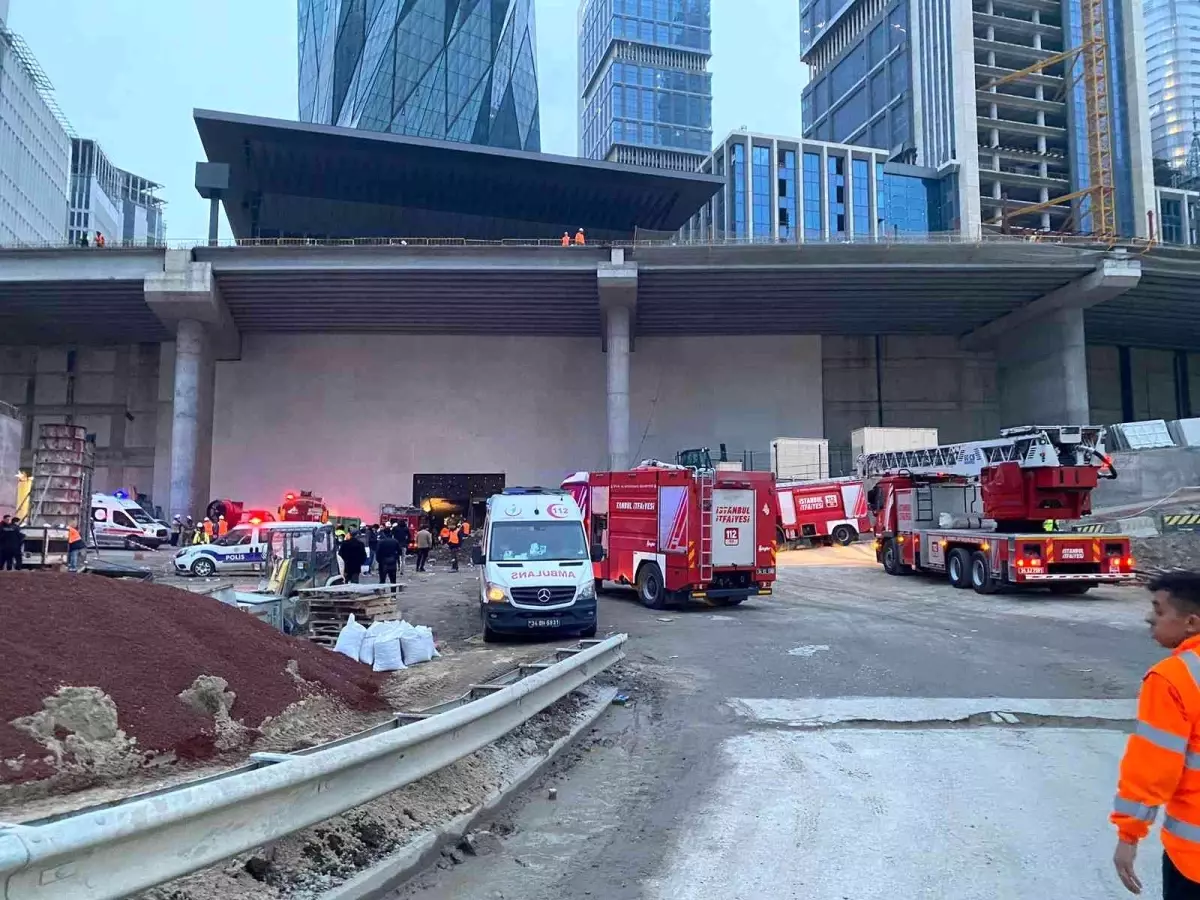 İstanbul Finans Merkezi\'nde yangın: 3 kişi dumandan etkilendi